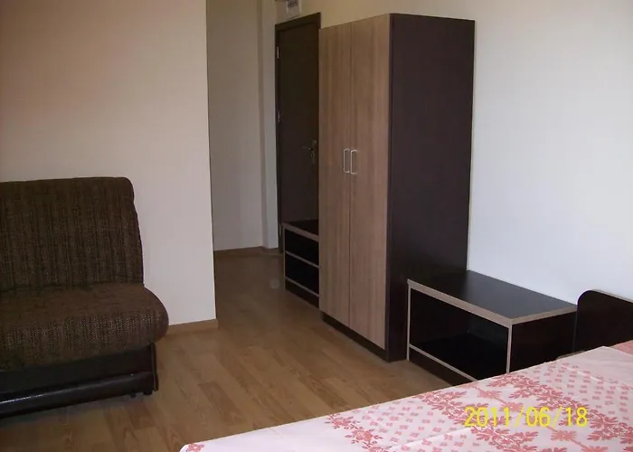 Otel Family Saint George 2*