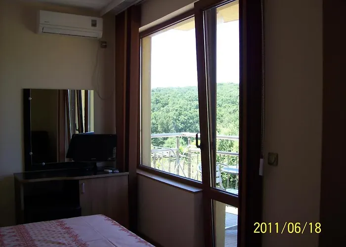 Family Saint George Otel Sinemoretz