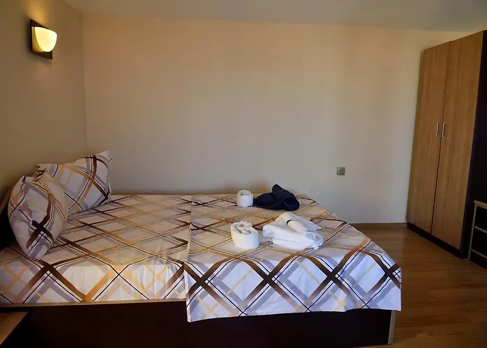 Family Saint George Sinemoretz