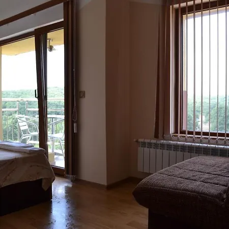 Family Saint George Sinemoretz