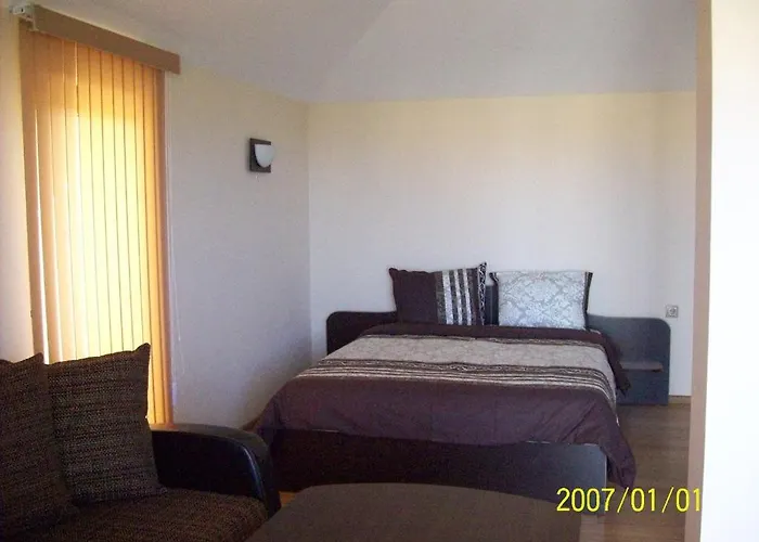 Family Saint George Szálloda Szinemorec