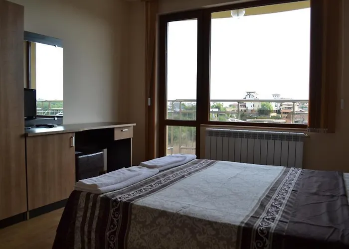 Szálloda Family Saint George Szinemorec