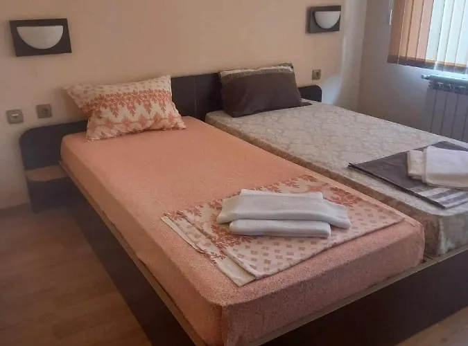 Family Saint George Szálloda Szinemorec